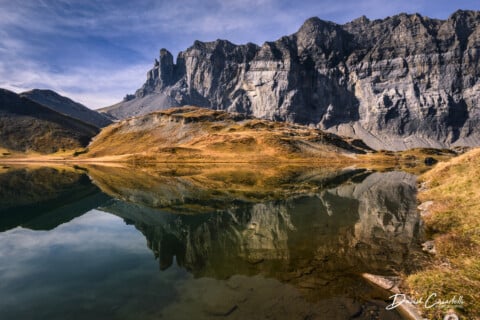 mon beau miroir reflet de la chaine des fiz dans le lac d'anterne